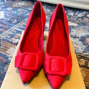 Anne Klein Red Shoes!!